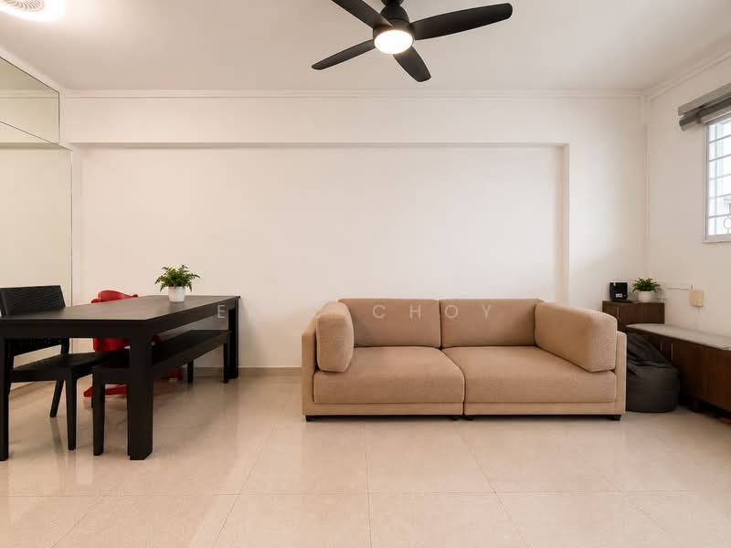 236 Tampines Street 21, 236 Tampines Street 21, 2 Bedrooms, 786 sqft, HDB Flat For Sale, by Eric Choy, 500157453 - Living Room - PropertyGuru.com.sg