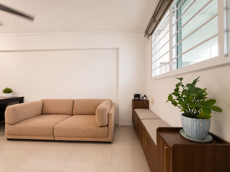 236 Tampines Street 21, 236 Tampines Street 21, 2 Bedrooms, 786 sqft, HDB Flat For Sale, by Eric Choy, 500157453 - Living Room - PropertyGuru.com.sg
