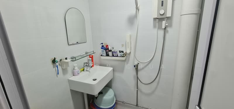 270 Bangkit Road, 270 Bangkit Road, 3 Bedrooms, 1,119 sqft, HDB Flat For Sale, by Jason Chua, 500157456 - Bathroom - PropertyGuru.com.sg