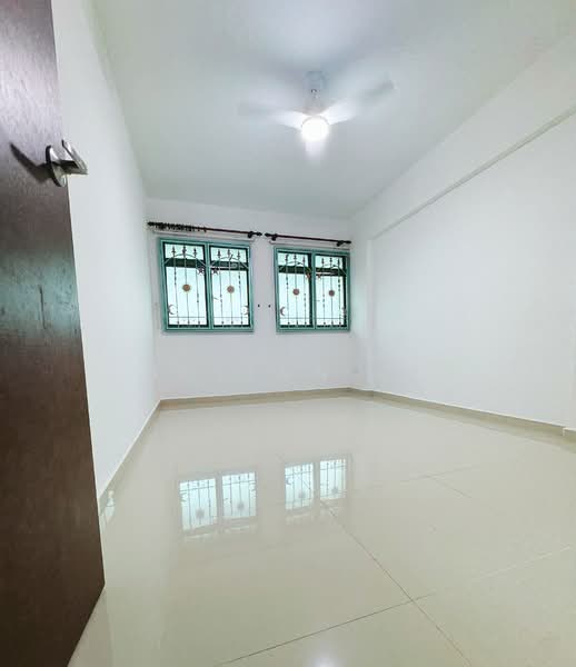 687B Woodlands Drive 75, 687B Woodlands Drive 75, 3 Bedrooms, 1,216 sqft, HDB Flat For Sale, by Julian Li, 500157467 - Interior - PropertyGuru.com.sg