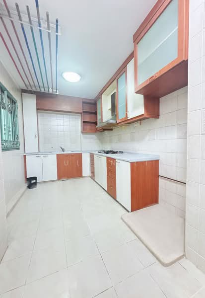 687B Woodlands Drive 75, 687B Woodlands Drive 75, 3 Bedrooms, 1,216 sqft, HDB Flat For Sale, by Julian Li, 500157467 - Kitchen - PropertyGuru.com.sg