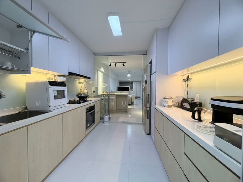 643 Ang Mo Kio Avenue 5, 643 Ang Mo Kio Avenue 5, Room Rental, 213 sqft, HDB Flat For Rent, by Mak Te Hui (Mak), 500157472 - Kitchen - PropertyGuru.com.sg