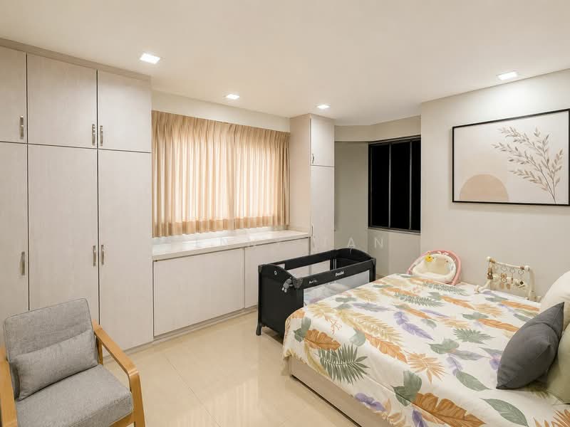 Jalan Anggerek, Macpherson Road, Aljunied Road, , 10+ Bedrooms, 5,335 sqft, Terraced House For Sale, by Benny Tan, 500157476 - Bedroom - PropertyGuru.com.sg