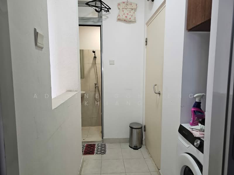Astor, 51C Lengkong Empat, 3 Bedrooms, 1,120 sqft, Condominium For Sale, by Adeline Goh Leng Khiang, 500157479 - Bathroom - PropertyGuru.com.sg