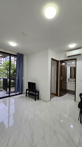 Le Quest, 12 Bukit Batok Street 41, 1 Bedroom, 495 sqft, Condominium For Rent, by Faith Yee, 500157504 - Living Room - PropertyGuru.com.sg