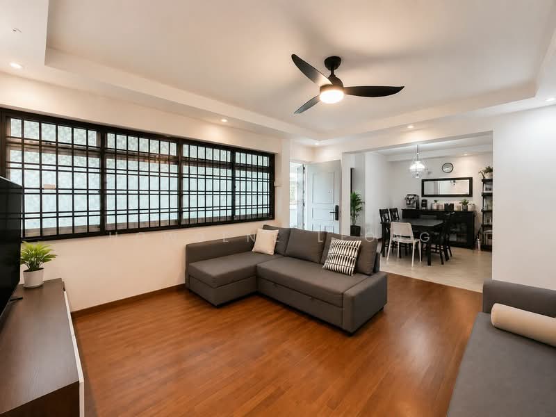 617 Choa Chu Kang North 7, 617 Choa Chu Kang North 7, 3 Bedrooms, 1,152 sqft, HDB Flat For Sale, by Howgene Leong, 500157505 - Living Room - PropertyGuru.com.sg