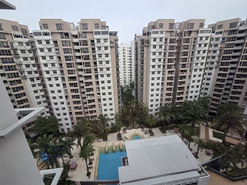 The Florida, 76 Hougang Avenue 7, 3 Bedrooms, 1,292 sqft, Condominium For Rent, by Jeff Huang, 500157509 - Exterior - PropertyGuru.com.sg