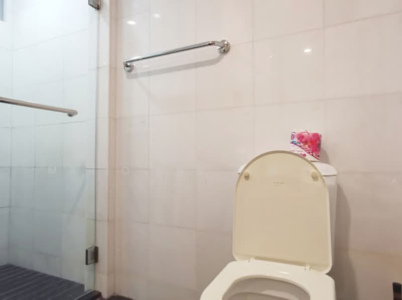 Caribbean at Keppel Bay, 46 Keppel Bay Drive, Room Rental, 100 sqft, Condominium For Rent, by Mario Ong Jun Zhi, 500157516 - Bathroom - PropertyGuru.com.sg