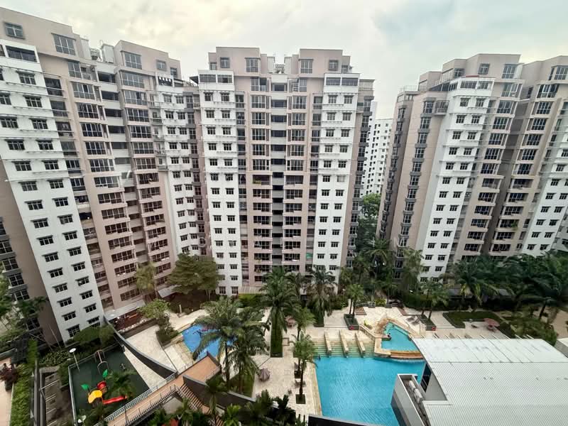 The Florida, 78 Hougang Avenue 7, 3 Bedrooms, 1,292 sqft, Condominium For Rent, by Michael Lim, 500157517 - Exterior - PropertyGuru.com.sg