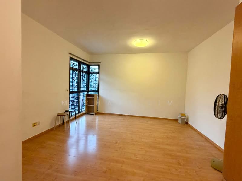 The Florida, 78 Hougang Avenue 7, 3 Bedrooms, 1,292 sqft, Condominium For Rent, by Michael Lim, 500157517 - Master Bedroom - PropertyGuru.com.sg