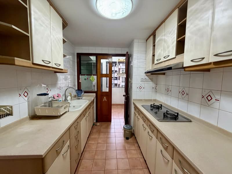 The Florida, 78 Hougang Avenue 7, 3 Bedrooms, 1,292 sqft, Condominium For Rent, by Michael Lim, 500157517 - Kitchen - PropertyGuru.com.sg