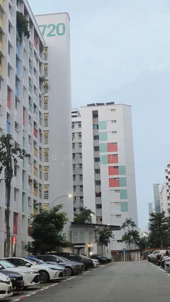 720 Yishun Street 71, 720 Yishun Street 71, 3 Bedrooms, 904 sqft, HDB Flat For Sale, by Ooi Yi Shah, 500157519 - Exterior - PropertyGuru.com.sg