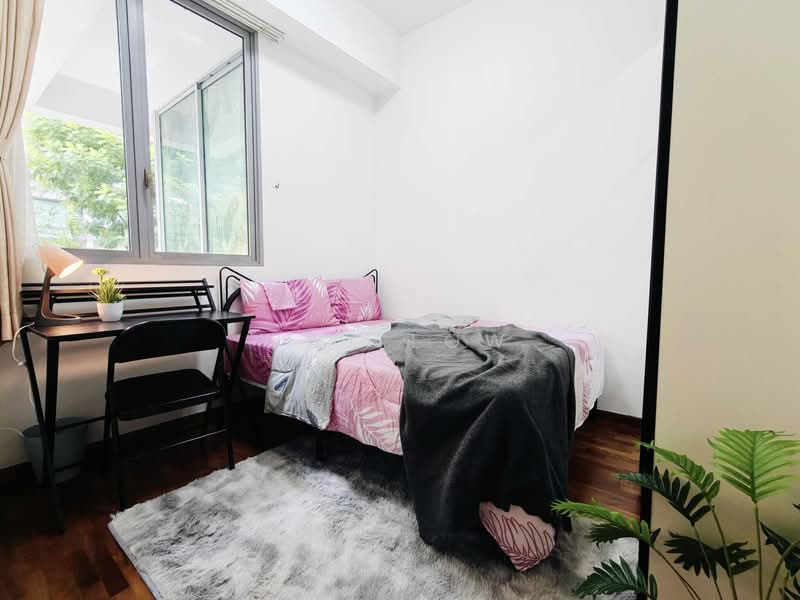 Carabelle, 67 West Coast Way, Room Rental, 200 sqft, Condominium For Rent, by Jay Low, 500157525 - Bedroom 3 - PropertyGuru.com.sg