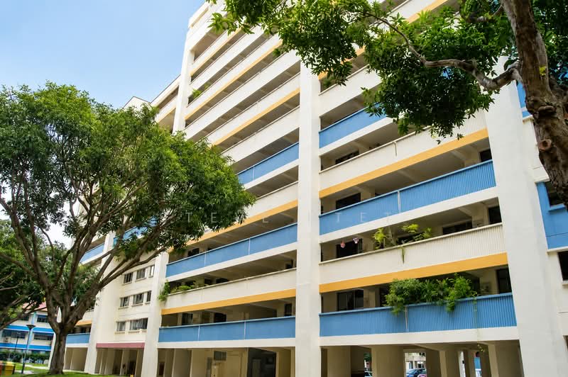 414 Bukit Batok West Avenue 4, 414 Bukit Batok West Avenue 4, 2 Bedrooms, 786 sqft, HDB Flat For Sale, by Steve Htet, 500157528 - Exterior - PropertyGuru.com.sg