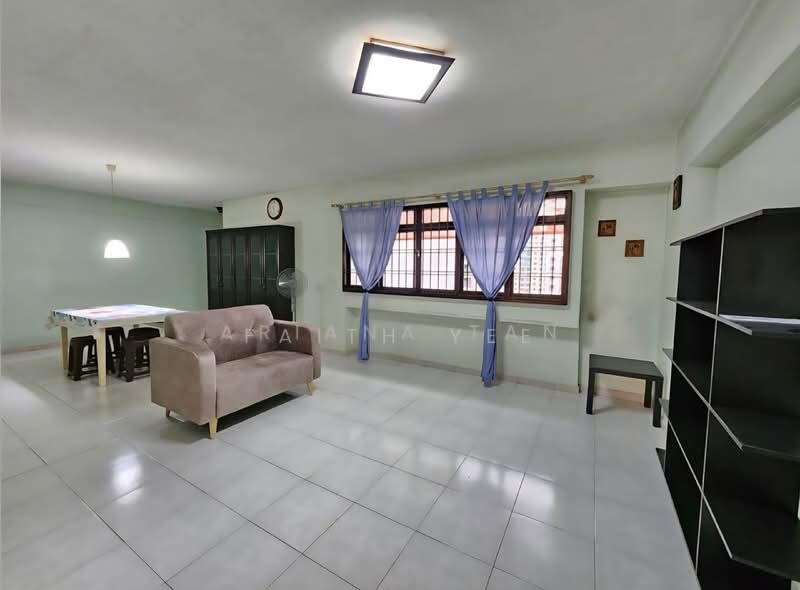 680C Jurong West Central 1, 680C Jurong West Central 1, 3 Bedrooms, 1,249 sqft, HDB Flat For Rent, by Faith Yee, 500157530 - Living Room - PropertyGuru.com.sg