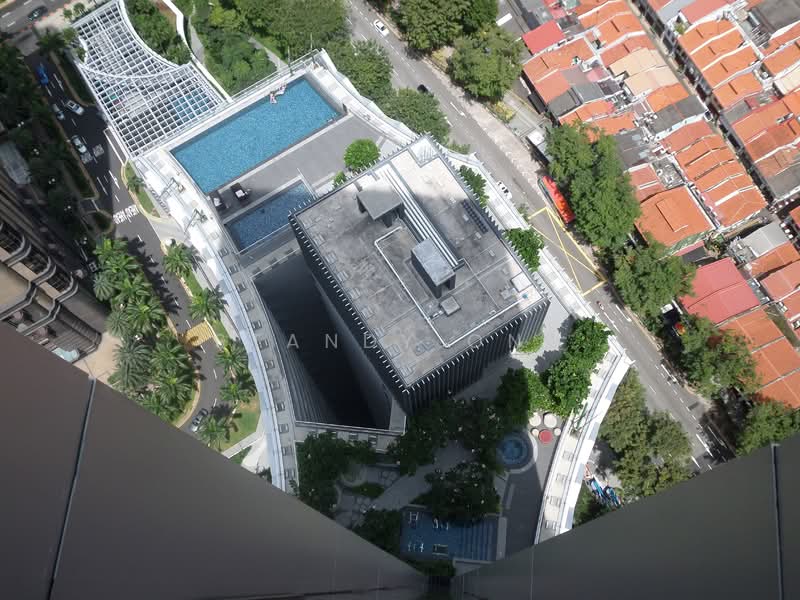 DUO Residences, 1 Fraser Street, 3 Bedrooms, 1,722 sqft, Apartment For Rent, by Standy Ong, 500157540 - Downward View from Balcony - PropertyGuru.com.sg