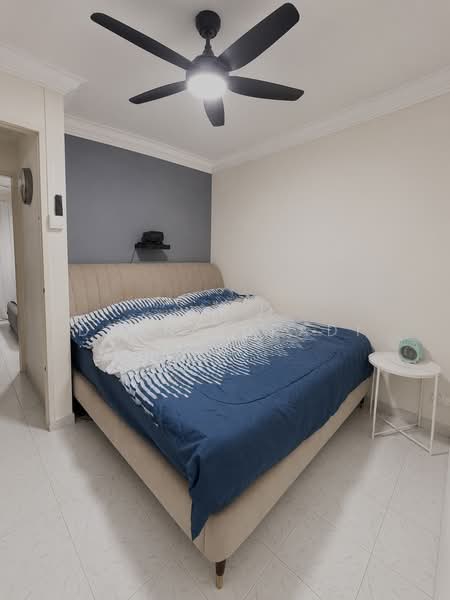 374 Bukit Batok Street 31, 374 Bukit Batok Street 31, 3 Bedrooms, 947 sqft, HDB Flat For Sale, by Dynn Suradi, 500157542 - Bedroom - PropertyGuru.com.sg