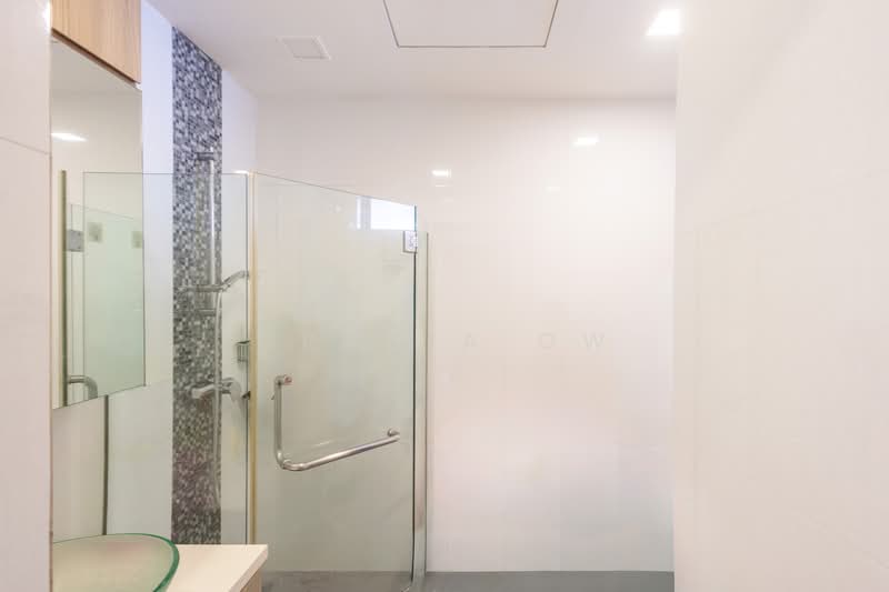 Le Conney Park, 89 Lorong L Telok Kurau, 3 Bedrooms, 1,227 sqft, Apartment For Sale, by Gracia Ow, 500157548 - Bathroom - PropertyGuru.com.sg