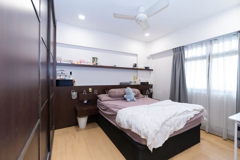 153 Rivervale Crescent, 153 Rivervale Crescent, 3 Bedrooms, 969 sqft, HDB Flat For Sale, by Daryl Tan, 500157551 - Master Bedroom - PropertyGuru.com.sg