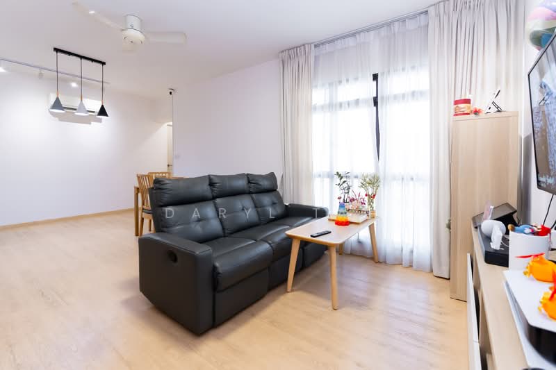 153 Rivervale Crescent, 153 Rivervale Crescent, 3 Bedrooms, 969 sqft, HDB Flat For Sale, by Daryl Tan, 500157551 - Living Room - PropertyGuru.com.sg