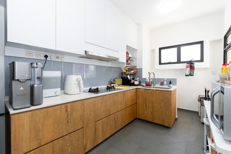 153 Rivervale Crescent, 153 Rivervale Crescent, 3 Bedrooms, 969 sqft, HDB Flat For Sale, by Daryl Tan, 500157551 - Kitchen - PropertyGuru.com.sg