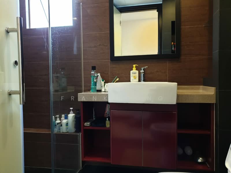 Hillington Green, 51 Hillview Avenue, 3 Bedrooms, 1,346 sqft, Condominium For Sale, by Frank Wong, 500157554 - Bathroom - PropertyGuru.com.sg
