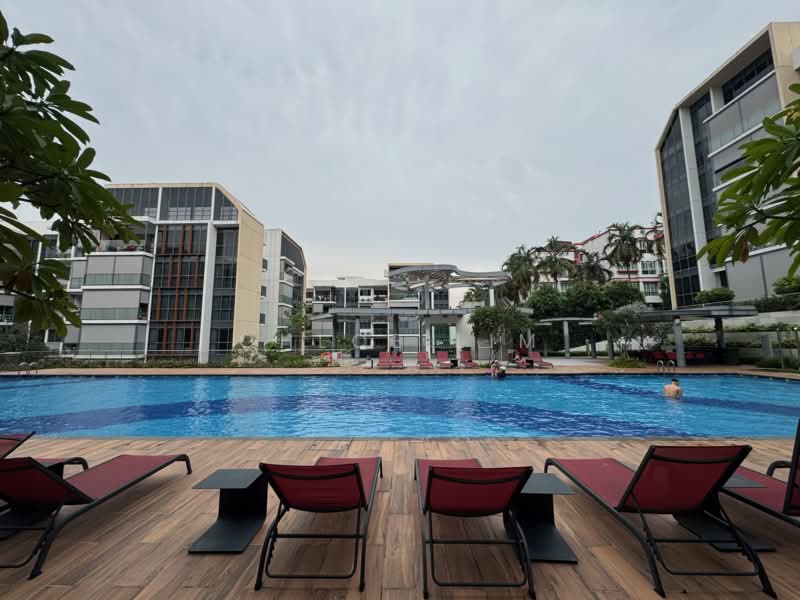The Gazania, 5 How Sun Drive, 2 Bedrooms, 700 sqft, Condominium For Sale, by Chloe Lim, 500157556 - Exterior - PropertyGuru.com.sg