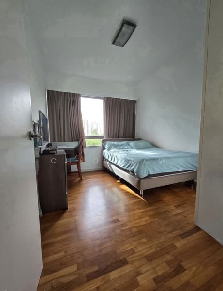 The Interlace, 212 Depot Road, 2 Bedrooms, 1,055 sqft, Condominium For Sale, by Chloe Low, 500157562 - Bedroom - PropertyGuru.com.sg
