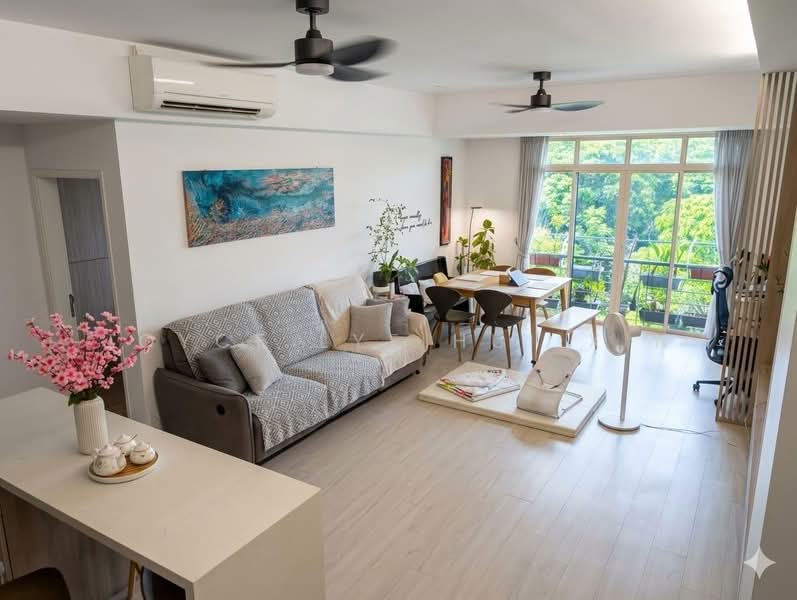 Le Hill, 44 Pasir Panjang Hill, 3 Bedrooms, 1,206 sqft, Condominium For Sale, by Joyce Lye Hui Xin, 500157569 - Living Room - PropertyGuru.com.sg