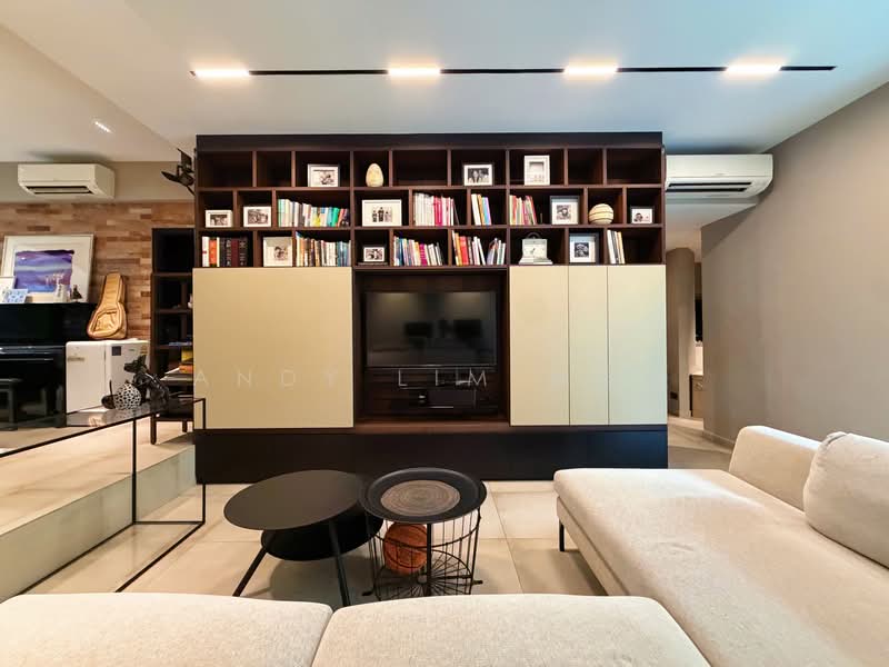 Avila Gardens, 11 Flora Road, 4 Bedrooms, 1,755 sqft, Condominium For Sale, by Andy Lim 林佳俊, 500157582 - Living Room - PropertyGuru.com.sg