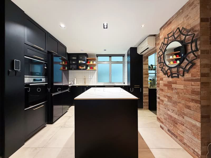 Avila Gardens, 11 Flora Road, 4 Bedrooms, 1,755 sqft, Condominium For Sale, by Joyce Lye Hui Xin, 500157584 - Kitchen - PropertyGuru.com.sg