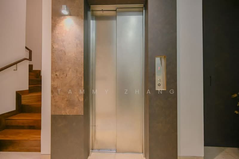 Goodwood Grand, 16 Balmoral Road, 4 Bedrooms, 5,404 sqft, Apartment For Sale, by Tammy Zhang, 500157598 - Interior - PropertyGuru.com.sg