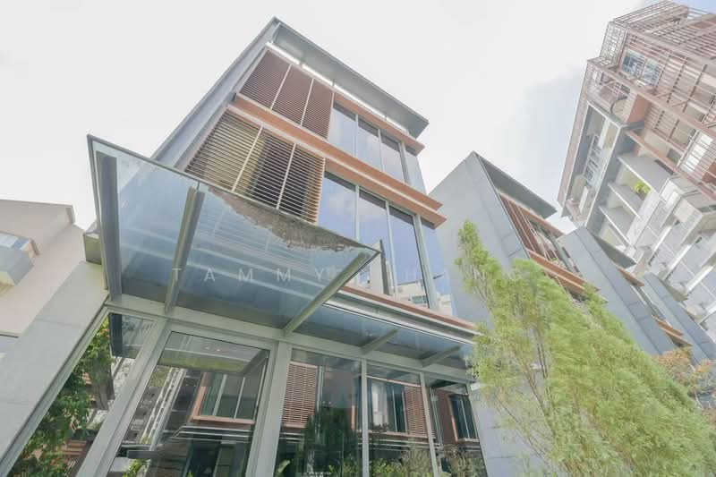 Goodwood Grand, 16 Balmoral Road, 4 Bedrooms, 5,404 sqft, Apartment For Sale, by Tammy Zhang, 500157598 - Exterior - PropertyGuru.com.sg