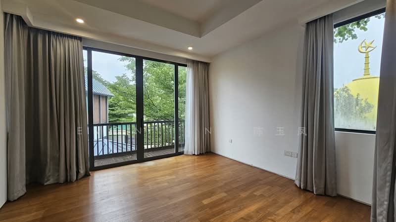 Alias Villas, JALAN HAJI ALIAS, 5 Bedrooms, 3,229 sqft, Town House For Rent, by Evon Tan 陈玉凤, 500157610 - Balcony - PropertyGuru.com.sg