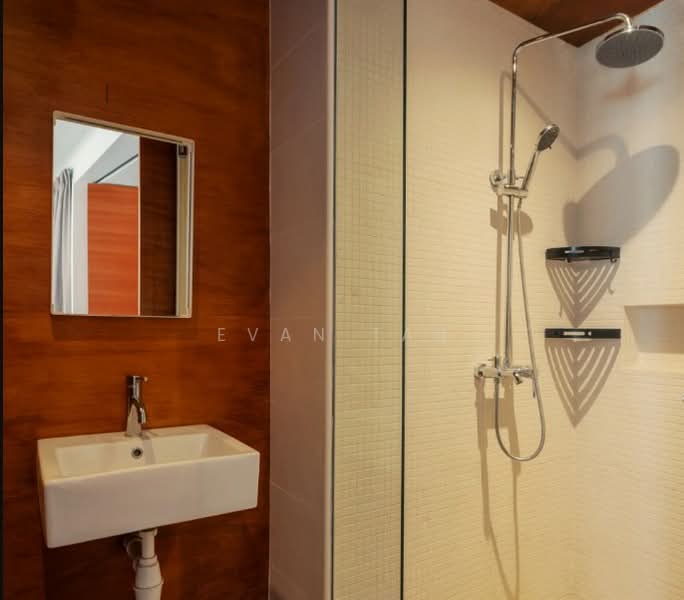 Studio @ Geylang, Mins to Aljunied MRT!, , Studio, 333 sqft, Shophouse For Rent, by Evan Tan, 500157614 - Bathroom - PropertyGuru.com.sg
