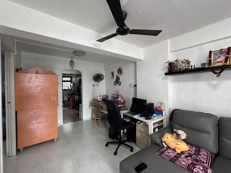 68 Geylang Bahru, 68 Geylang Bahru, 2 Bedrooms, 700 sqft, HDB Flat For Sale, by Margaret Tan, 500157615 - Living Room - PropertyGuru.com.sg