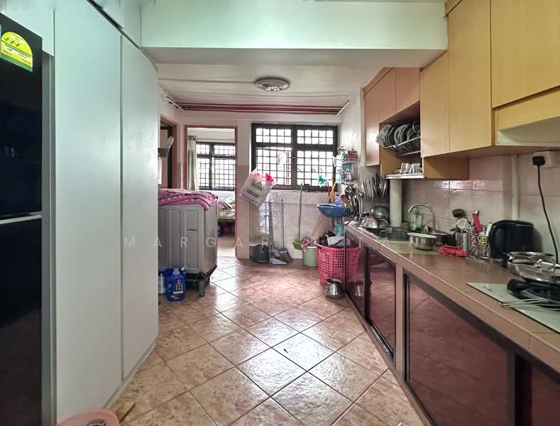 68 Geylang Bahru, 68 Geylang Bahru, 2 Bedrooms, 700 sqft, HDB Flat For Sale, by Margaret Tan, 500157615 - Kitchen - PropertyGuru.com.sg