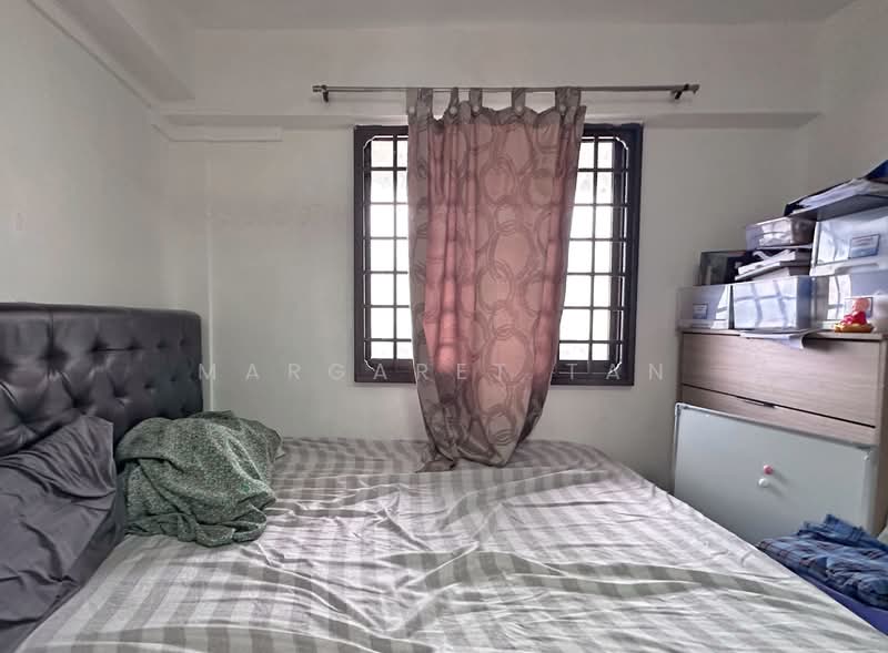 68 Geylang Bahru, 68 Geylang Bahru, 2 Bedrooms, 700 sqft, HDB Flat For Sale, by Margaret Tan, 500157615 - Bedroom - PropertyGuru.com.sg