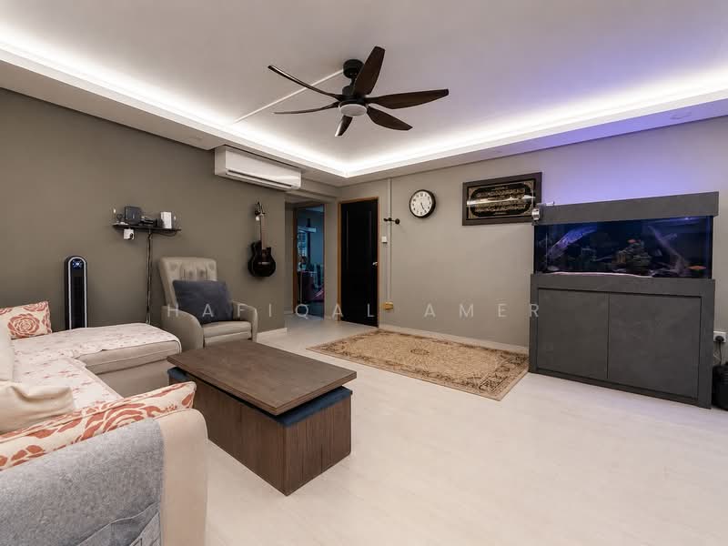 729 Tampines Street 71, 729 Tampines Street 71, 3 Bedrooms, 1,119 sqft, HDB Flat For Sale, by Hafiqal Amer, 500157622 - Living Room - PropertyGuru.com.sg