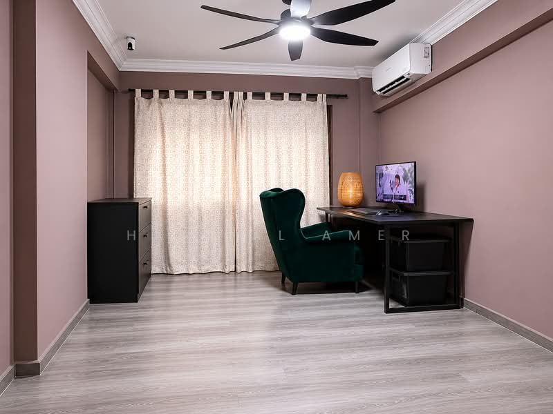 729 Tampines Street 71, 729 Tampines Street 71, 3 Bedrooms, 1,119 sqft, HDB Flat For Sale, by Hafiqal Amer, 500157622 - Bedroom - PropertyGuru.com.sg