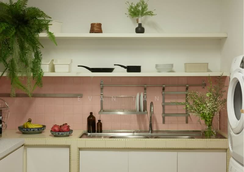 Master Room Mins walk to Somerset!, , Room Rental, 291 sqft, Shophouse For Rent, by Evan Tan, 500157625 - PropertyGuru.com.sg