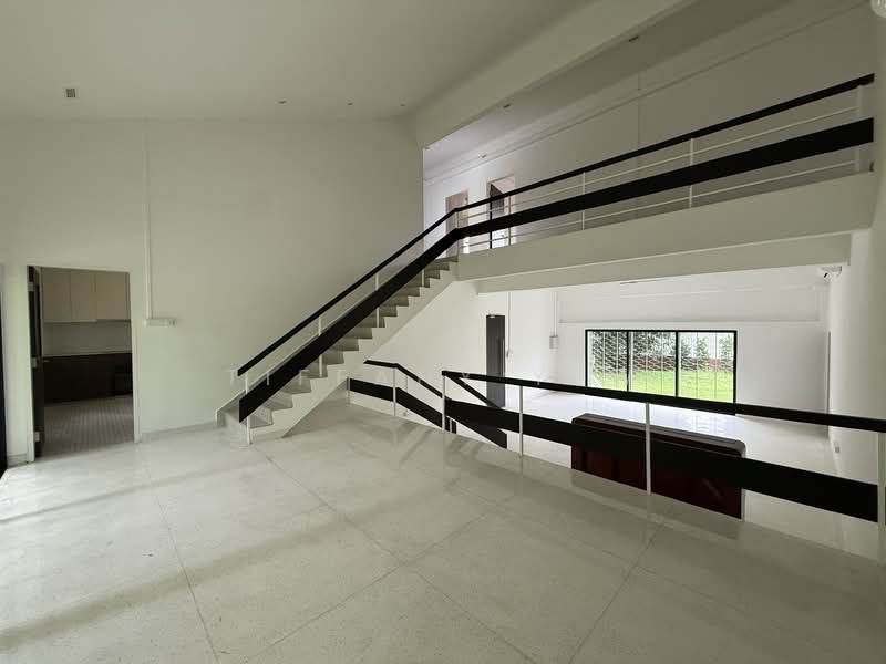 Newly Refurbished Bungalow By The Beach!, , 4 Bedrooms, 3,500 sqft, Detached House For Rent, by Tiffany Yew, 500157629 - Interior - PropertyGuru.com.sg