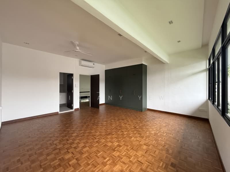 Newly Refurbished Bungalow By The Beach!, , 4 Bedrooms, 3,500 sqft, Detached House For Rent, by Tiffany Yew, 500157629 - Master room - PropertyGuru.com.sg