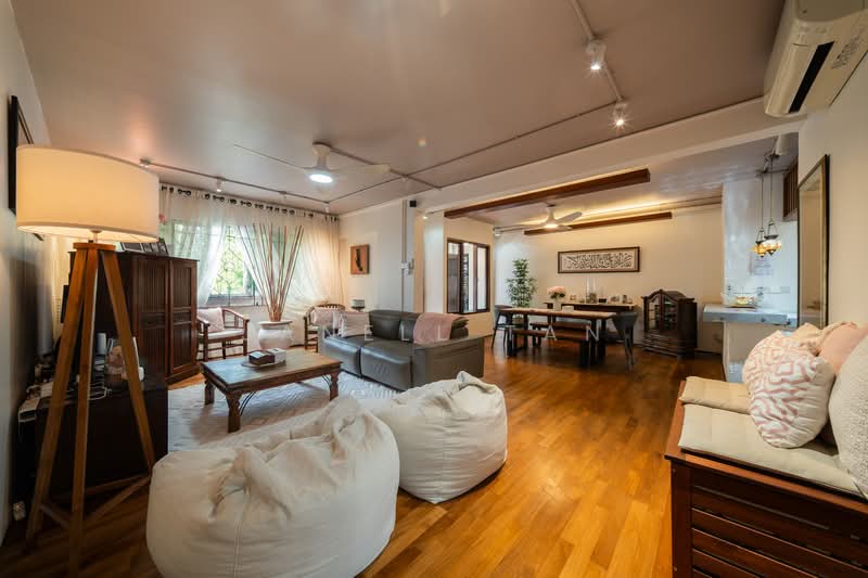 256 Kim Keat Avenue, 256 Kim Keat Avenue, 3 Bedrooms, 1,313 sqft, HDB Flat For Sale, by Janell Tan, 500157653 - Living Room - PropertyGuru.com.sg