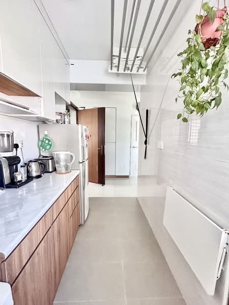 421B Northshore Drive, 421B Northshore Drive, 1 Bedroom, 409 sqft, HDB Flat For Sale, by Elfi Muni, 500157654 - Kitchen - PropertyGuru.com.sg