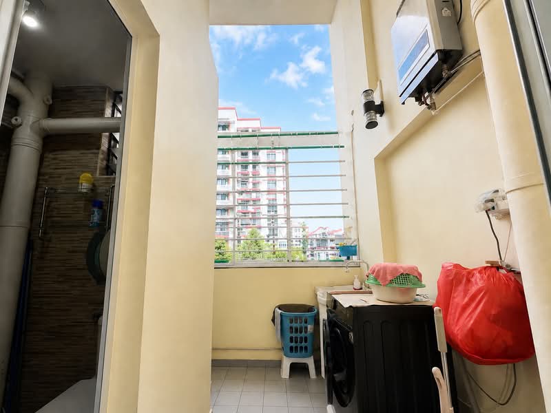 788D Woodlands Crescent, 788D Woodlands Crescent, 4 Bedrooms, 1,539 sqft, HDB Flat For Sale, by Adam K, 500157659 - Balcony - PropertyGuru.com.sg