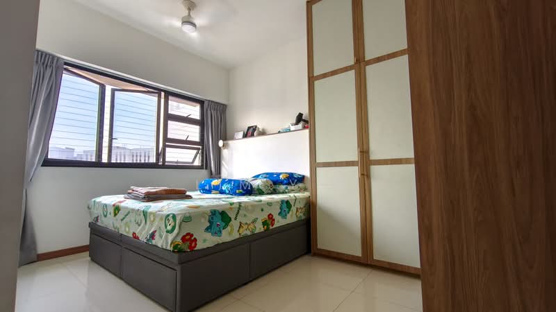 467B Bukit Batok West Avenue 9, 467B Bukit Batok West Avenue 9, 3 Bedrooms, 1,001 sqft, HDB Flat For Sale, by Lim Y X, 500157663 - Bedroom - PropertyGuru.com.sg
