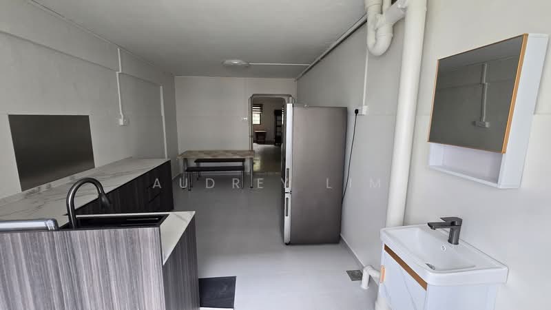 427 Clementi Avenue 3, 427 Clementi Avenue 3, Room Rental, 150 sqft, HDB Flat For Rent, by Audrey Lim, 500157698 - Kitchen - PropertyGuru.com.sg
