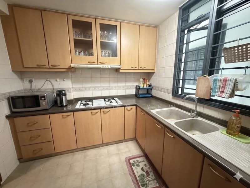 Regentville, 10 Hougang Street 92, 3 Bedrooms, 1,152 sqft, Condominium For Sale, by Benson Yew, 500157715 - Kitchen - PropertyGuru.com.sg