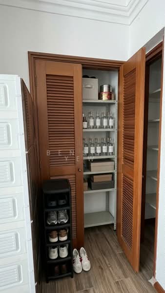 Regentville, 10 Hougang Street 92, 3 Bedrooms, 1,152 sqft, Condominium For Sale, by Benson Yew, 500157715 - Store Room - PropertyGuru.com.sg